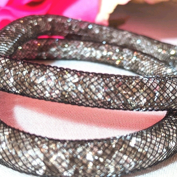 Swarovski Crystal snake bracelet. - Picture 4 of 5